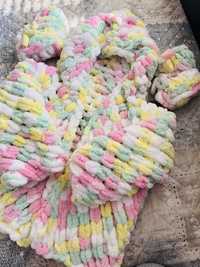 Детска плетена жилетка