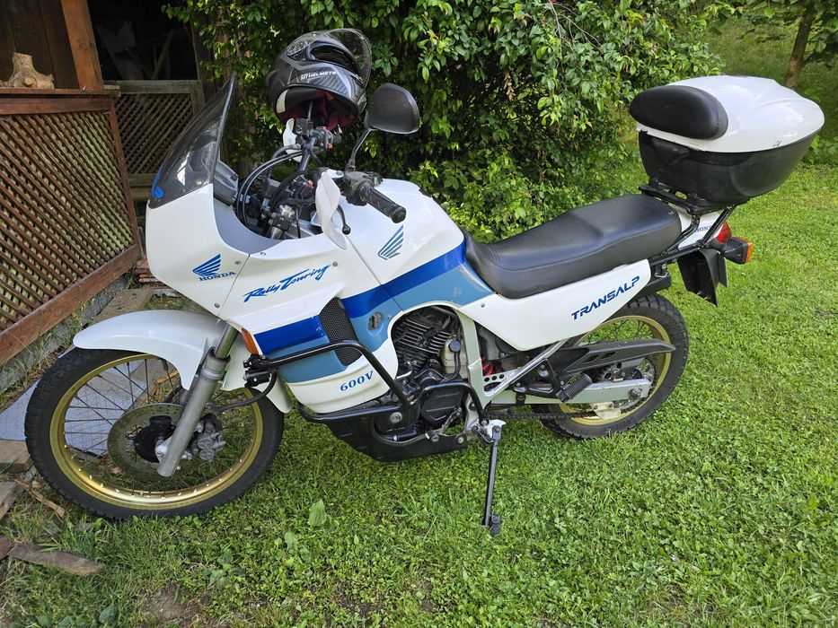 Vand Honda TransAlp PD06 1987 , 600cm , versiunea 50cp