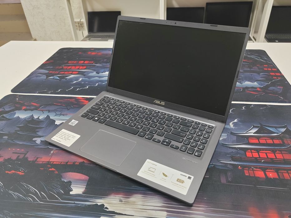 Ноутбук Asus Core I3-1005G1/ 12гб/ ССД 256/ UHD