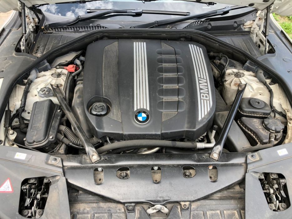 Dezmembrez BMW 730 d 2010 F01 cod motor N57D30A