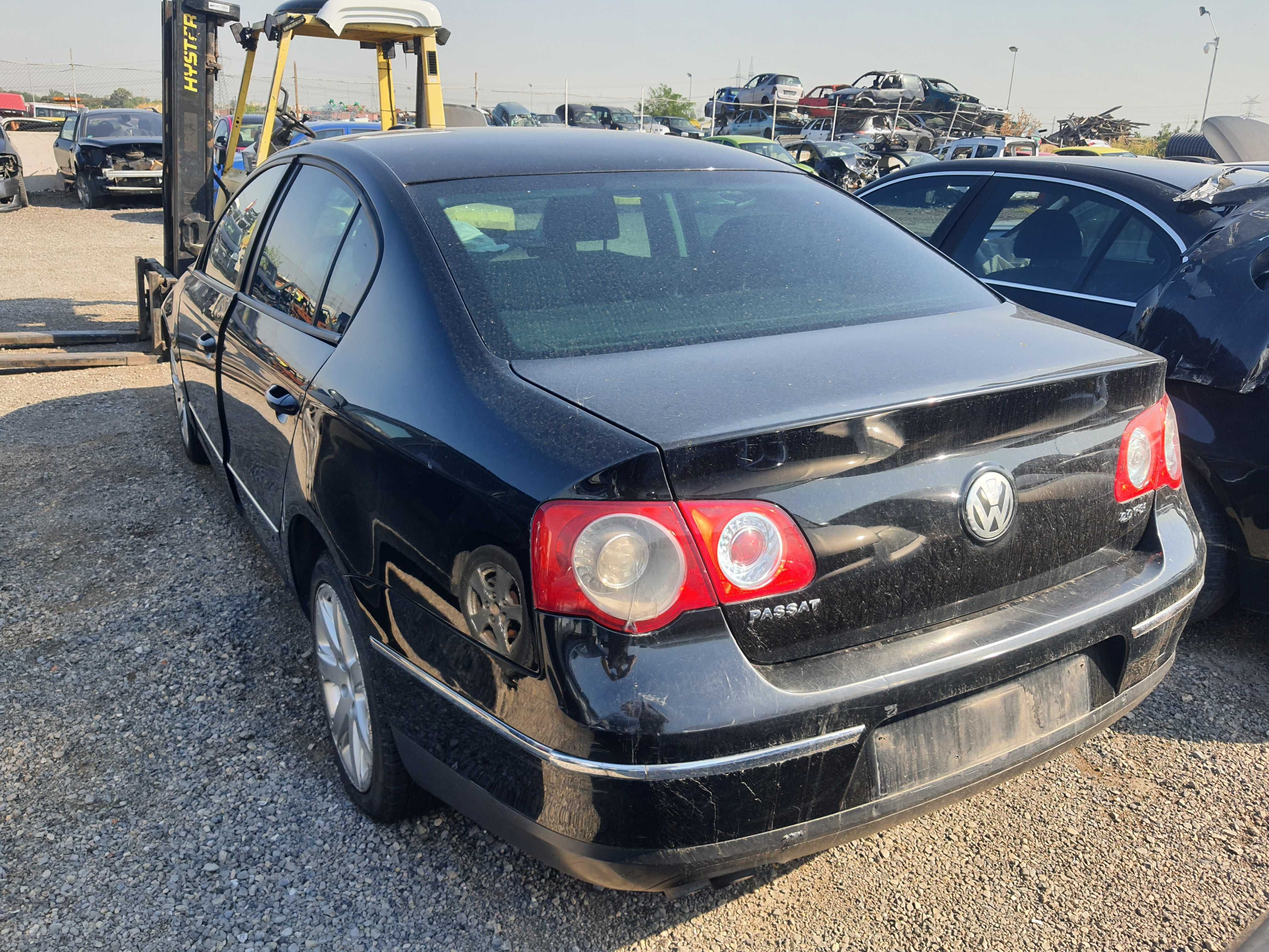 На части! VW Passat 2.0 TSI