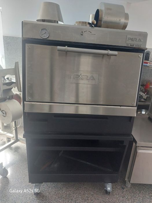 Cuptor pira profesional