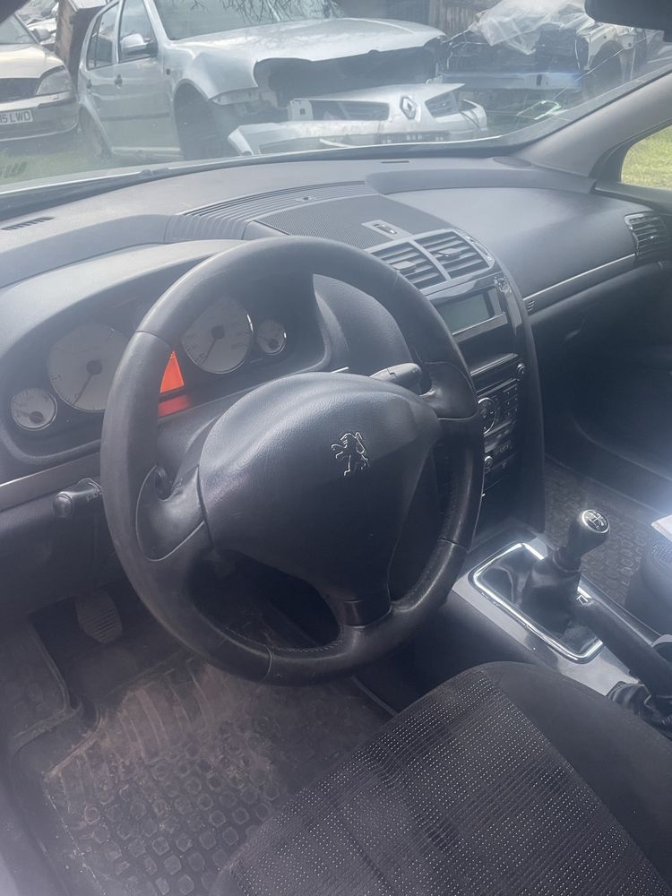 Dezmembrez peugeot 407