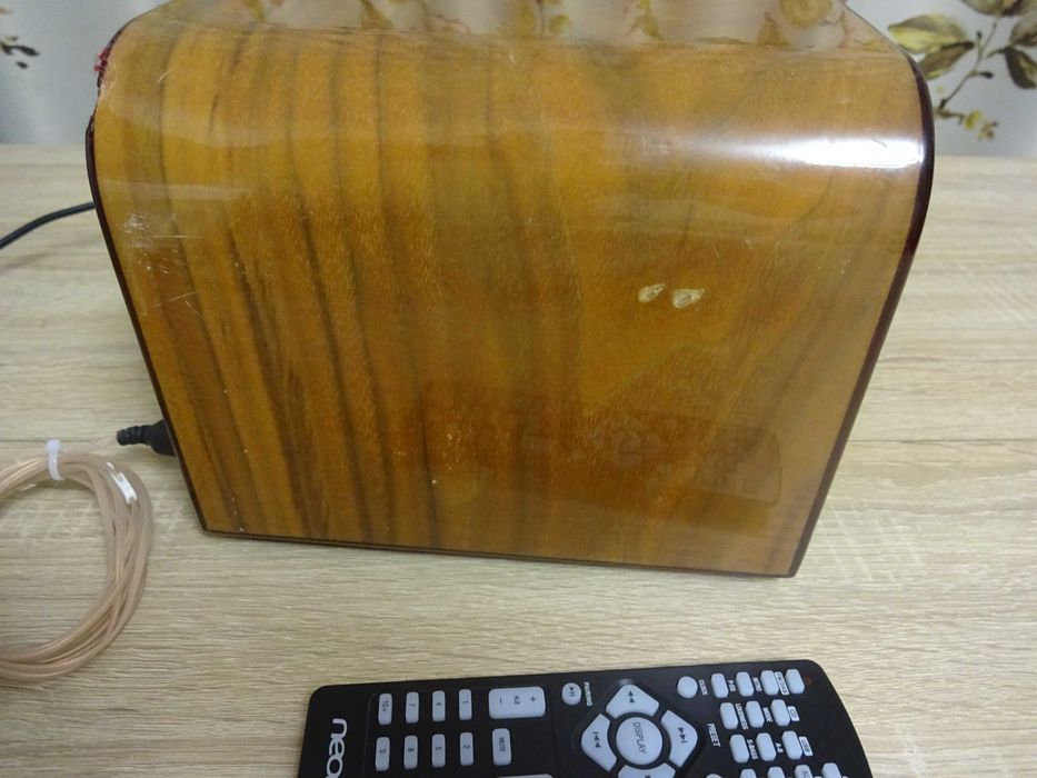 Radio FM, DAB, CD, MP3, USB, AUX, Bluetooth, Ceas