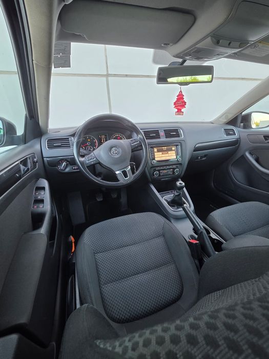 Volkswagen Jetta 1.2benzina 2012 euro5 navi clima jante Import Olanda