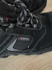 Защитни работни обувки