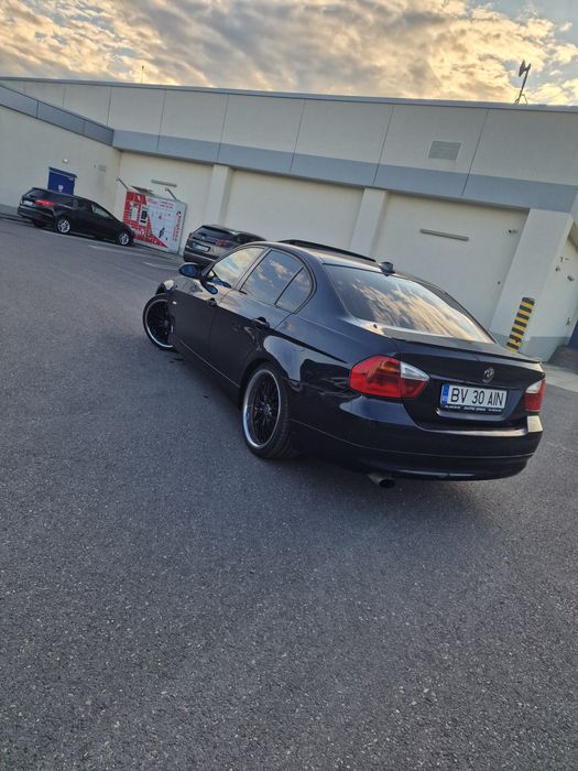 Vând BMW seria 3 e90 318i