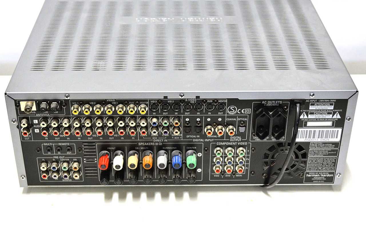 Ресивер усилитель Harman Kardon AVR330.