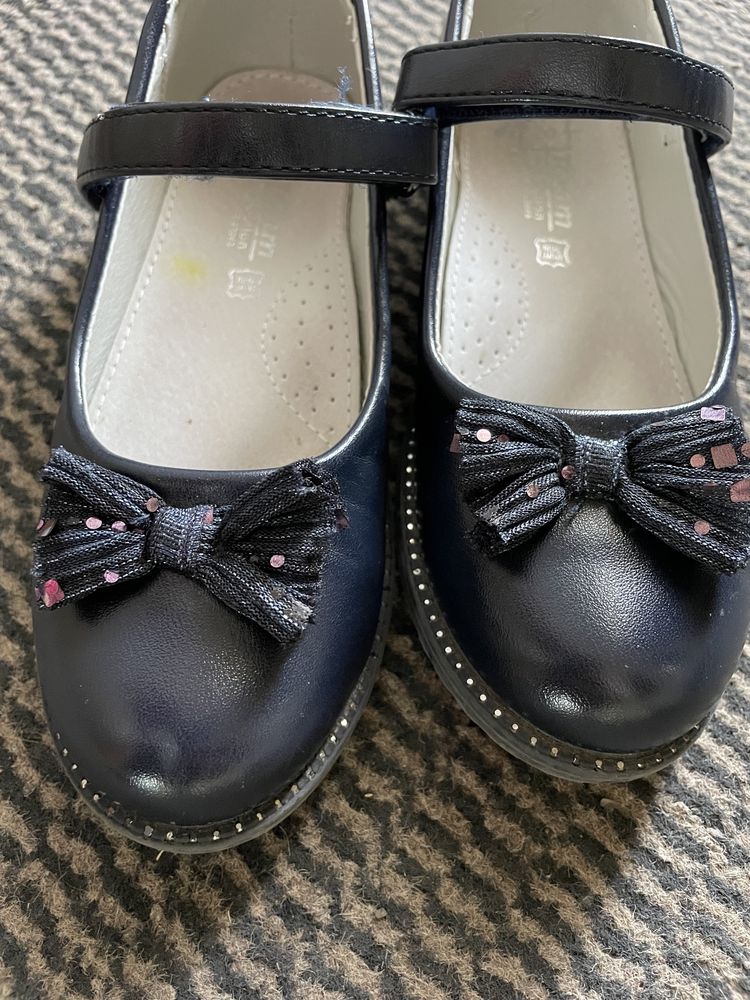 Pantofi fete Pantofi scoala 31