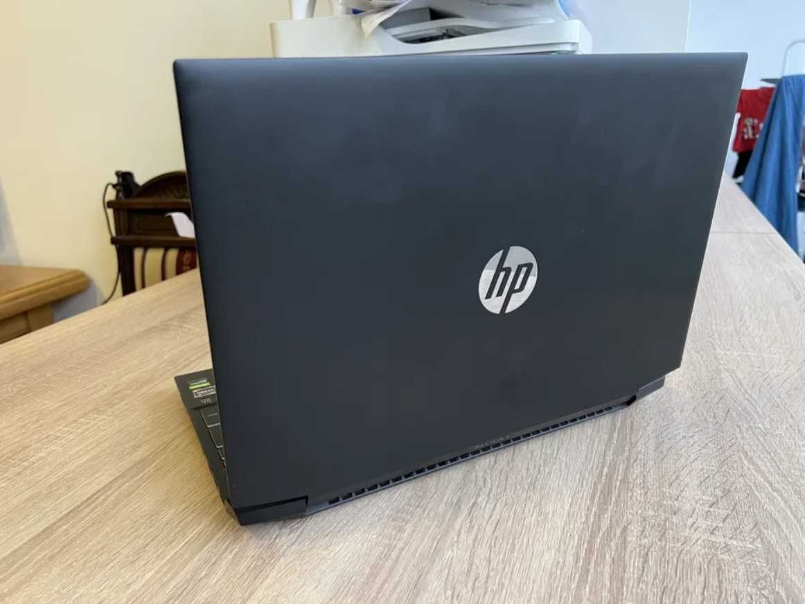 Лаптоп Gaming HP Pavilion 15-ec0001nq 15.6" Ryzen 5 16GB RAM 512GB SSD