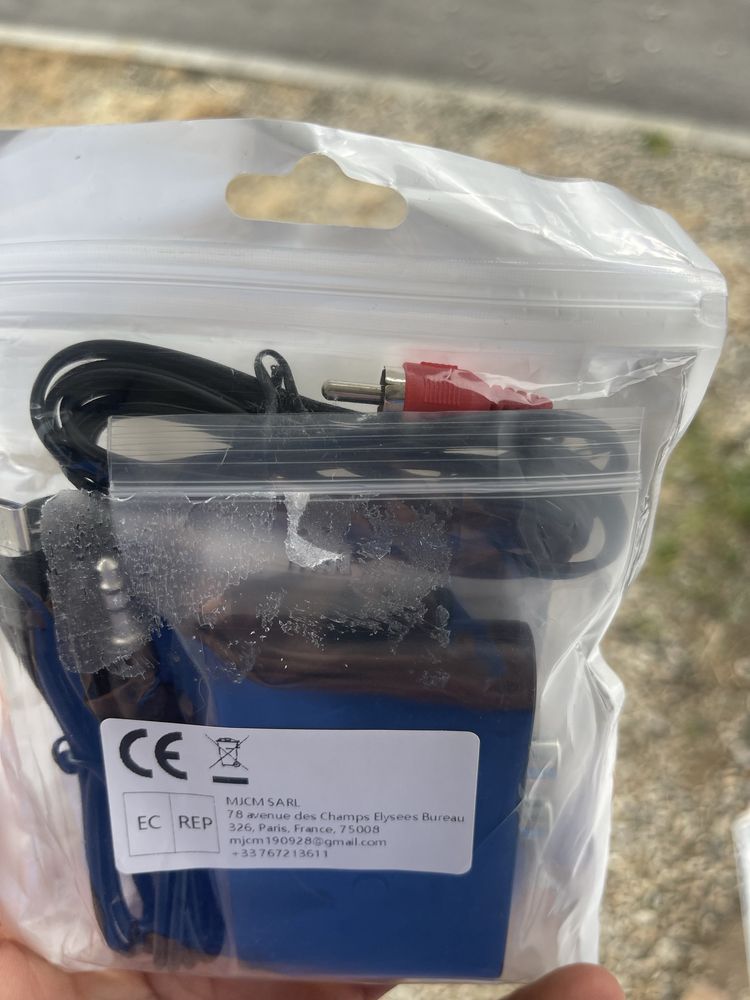 Bluetooth устройство  със вход за флашка. Ново !