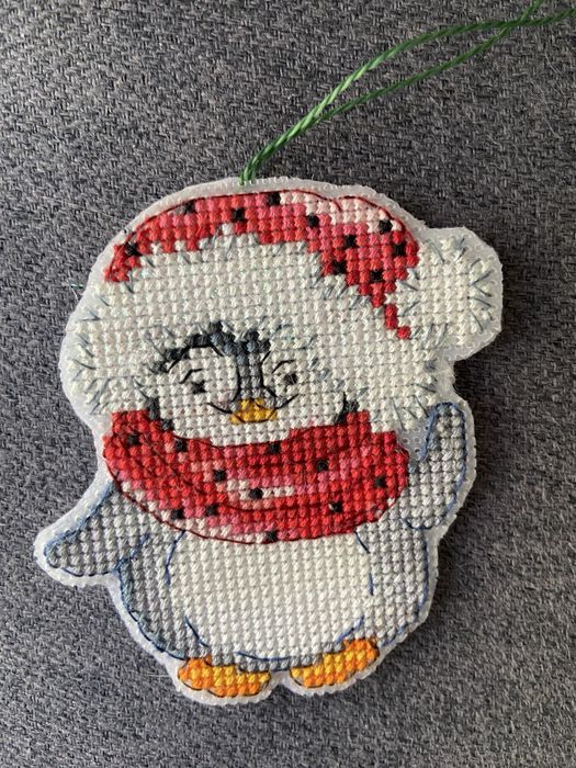 Коледни играчки, ръчно изработени