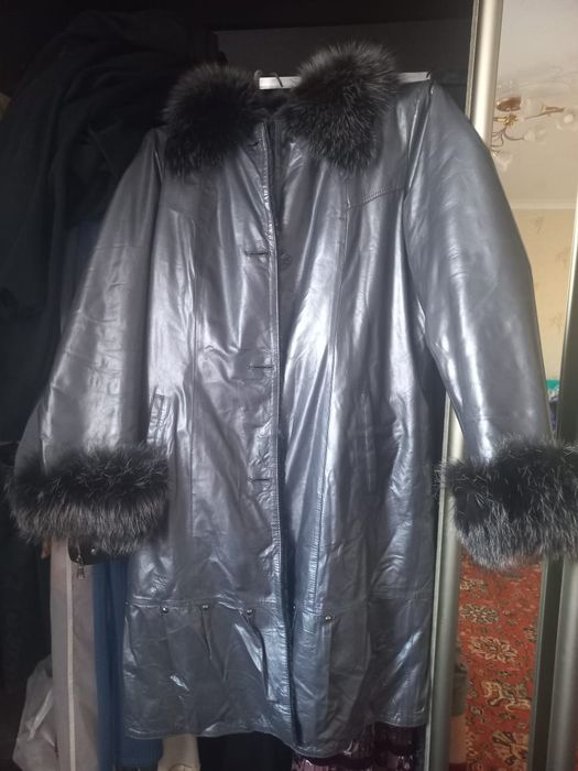 Продам дубленку женский