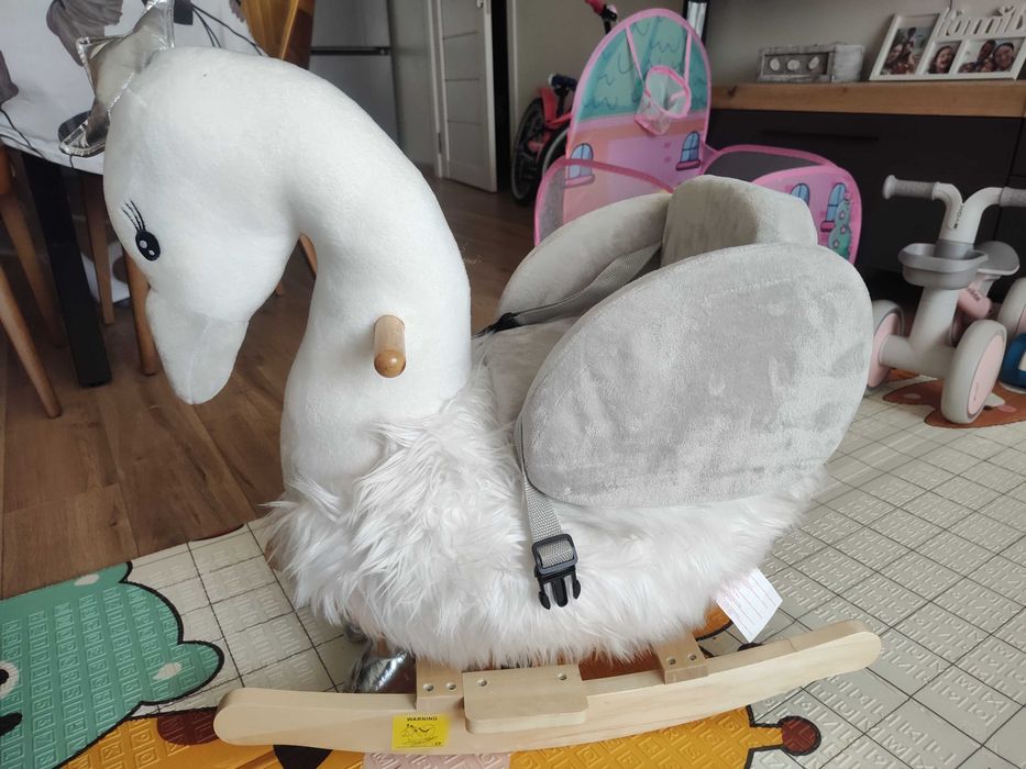 Бебешка Люлка лебед