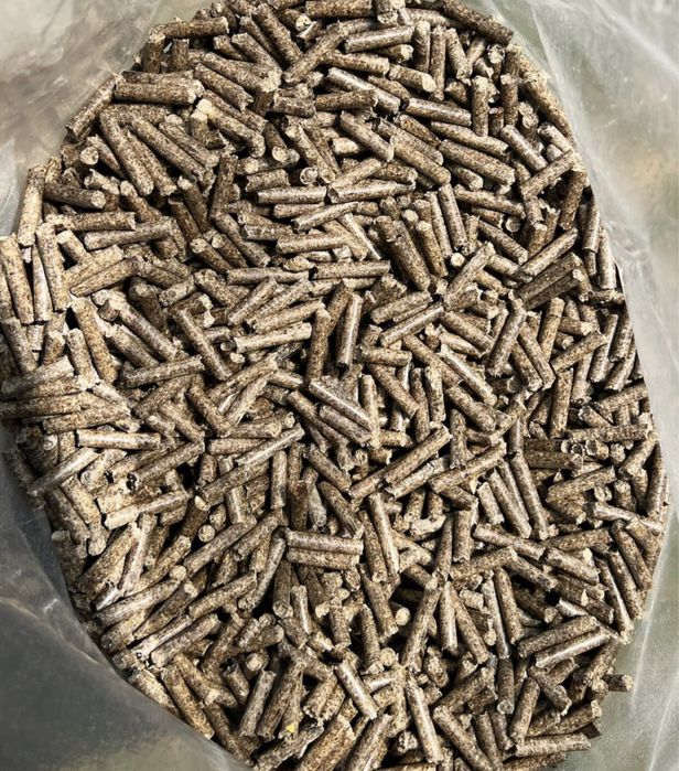 Producatori Peleti Albi Rasinoase calitate A1 Oferim Transport Oriunde