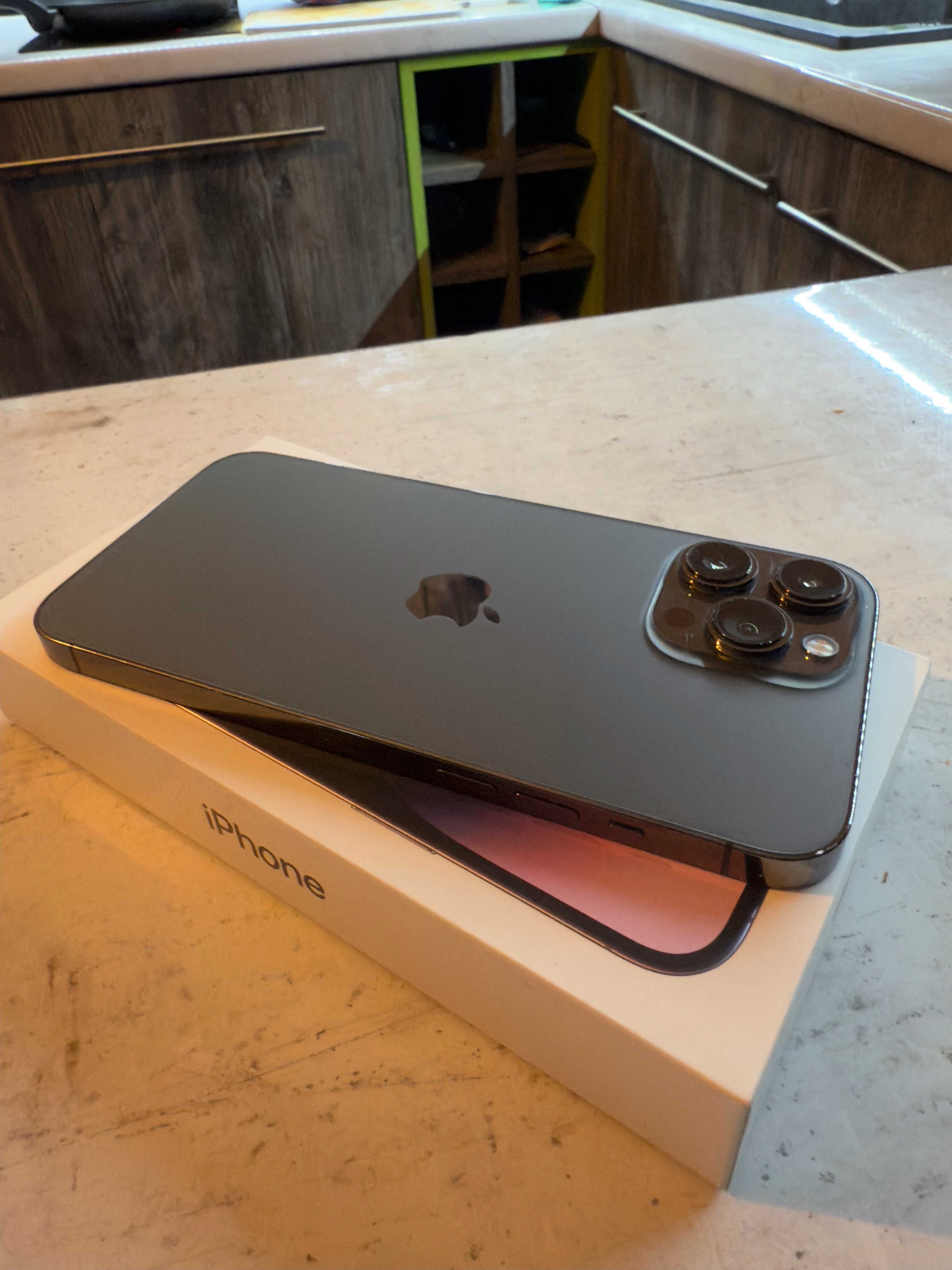 Продавам iPhone 13 Pro Max – 512GB, Перфектно състояние
