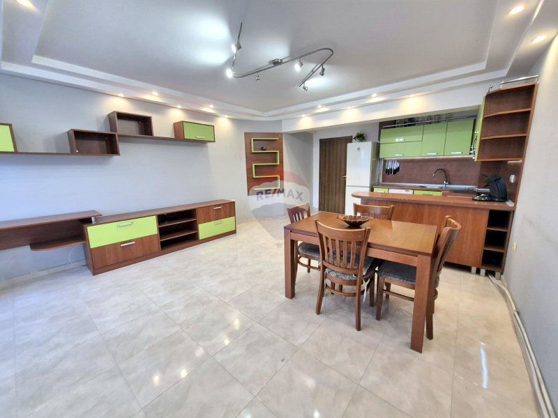 Тристаен апартамент под ХЕИ, Варна Т4270