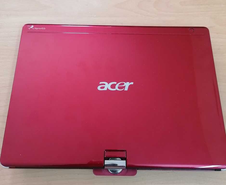 Лаптоп Acer Aspire 1825PT