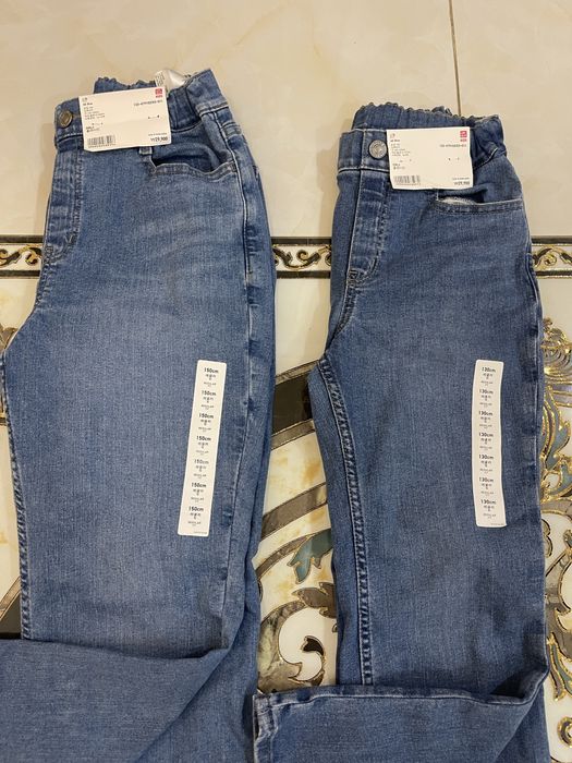 Uniqlo shim. Original.