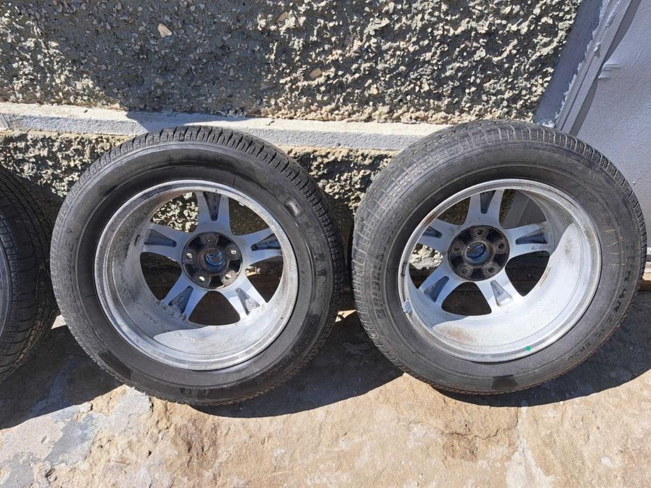 Джанти с летни гуми 5х114.3 R16