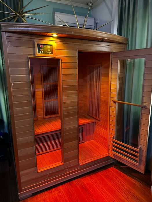 Инфракрасная сауна.Расслабляет и снимает стресс за 20 мин.