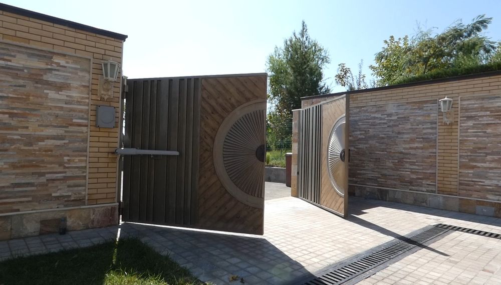 Автоматика для распашных ворот Nice (Италия)