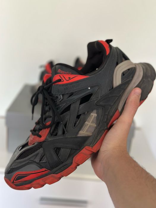 Balenciaga track 2