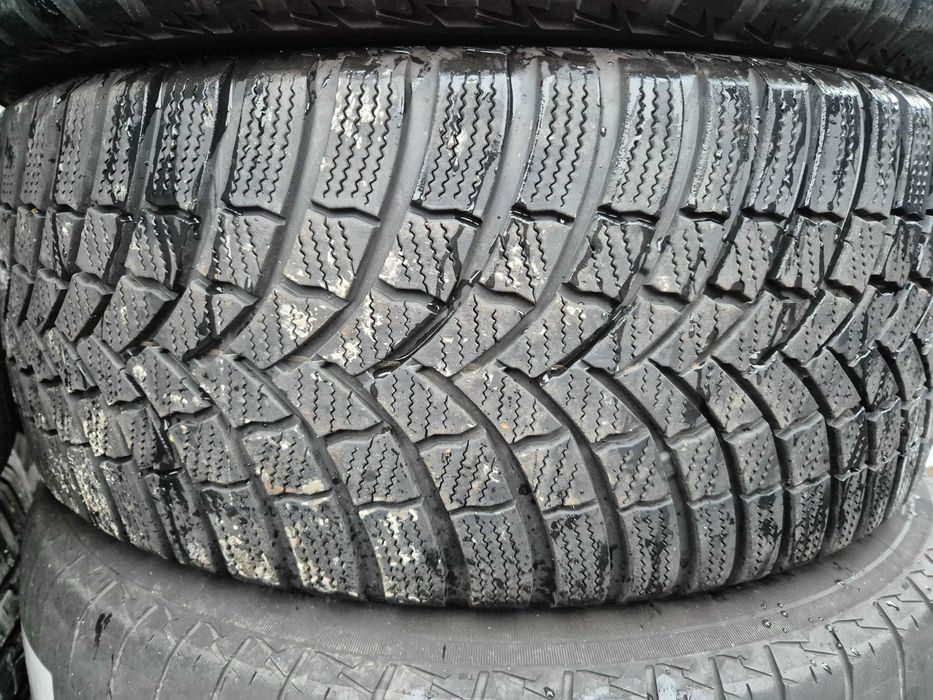 4 Anvelope de IARNA - 225/50/17 - BRIDGESTONE - STARE F BUNA DOT 2018