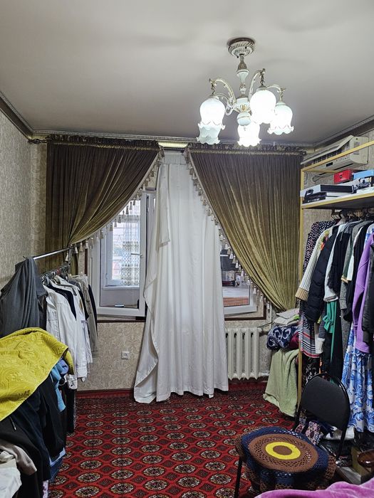 Продаётся 2-х комнатная квартира на Юнусабад-10.