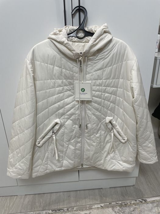 Куртка новая демисезон