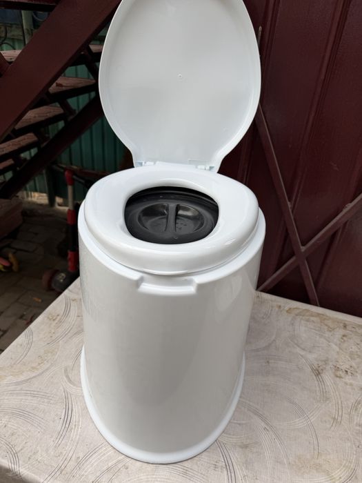 Горшок для взрослыш