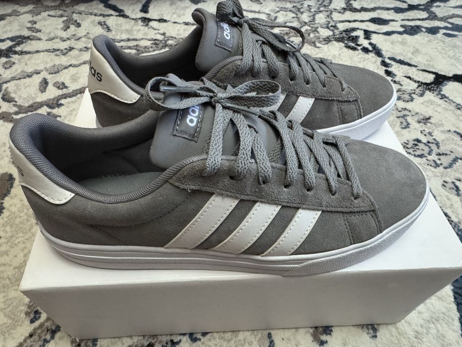 Кроссвки Адидас оригинал