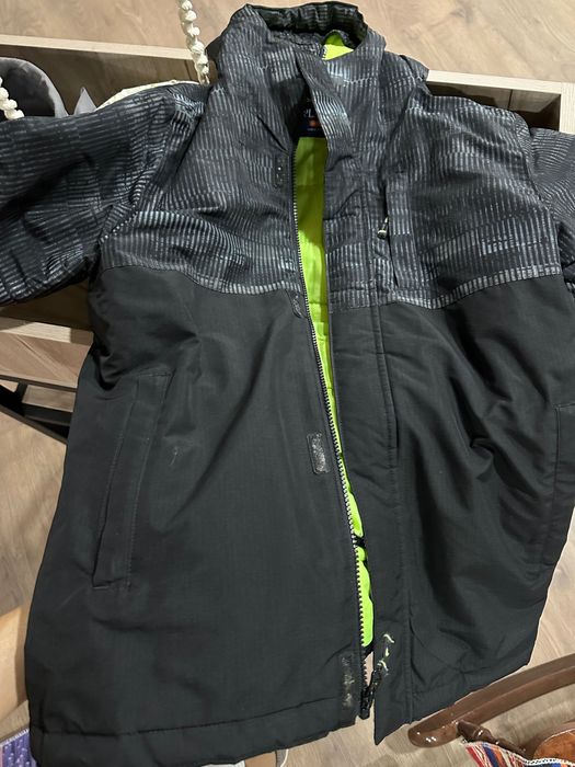 Две по цене одной!!! Куртки на мальчиков