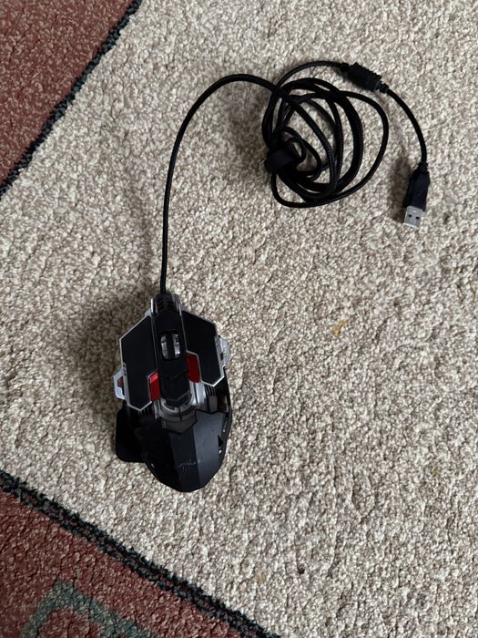 Vând mouse de gaming hama