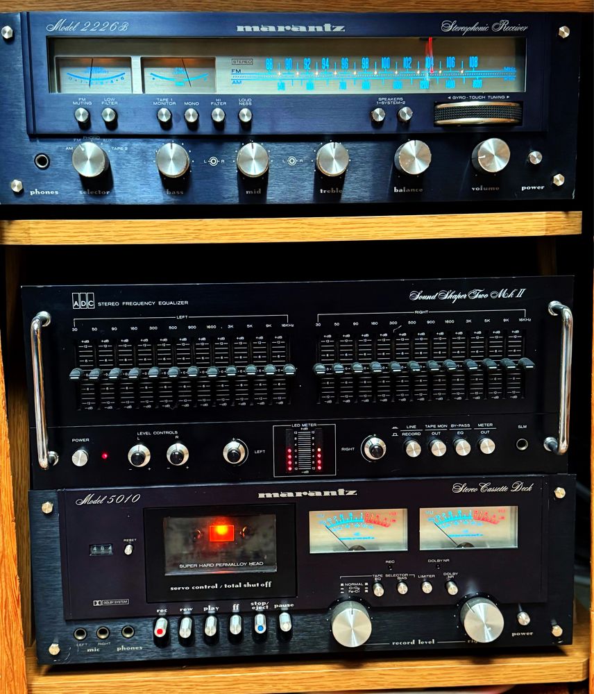 Marantz in Black
