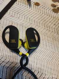 JBL Endurance DIVE -бежични слушалки  1 GB памет кабел HAMA