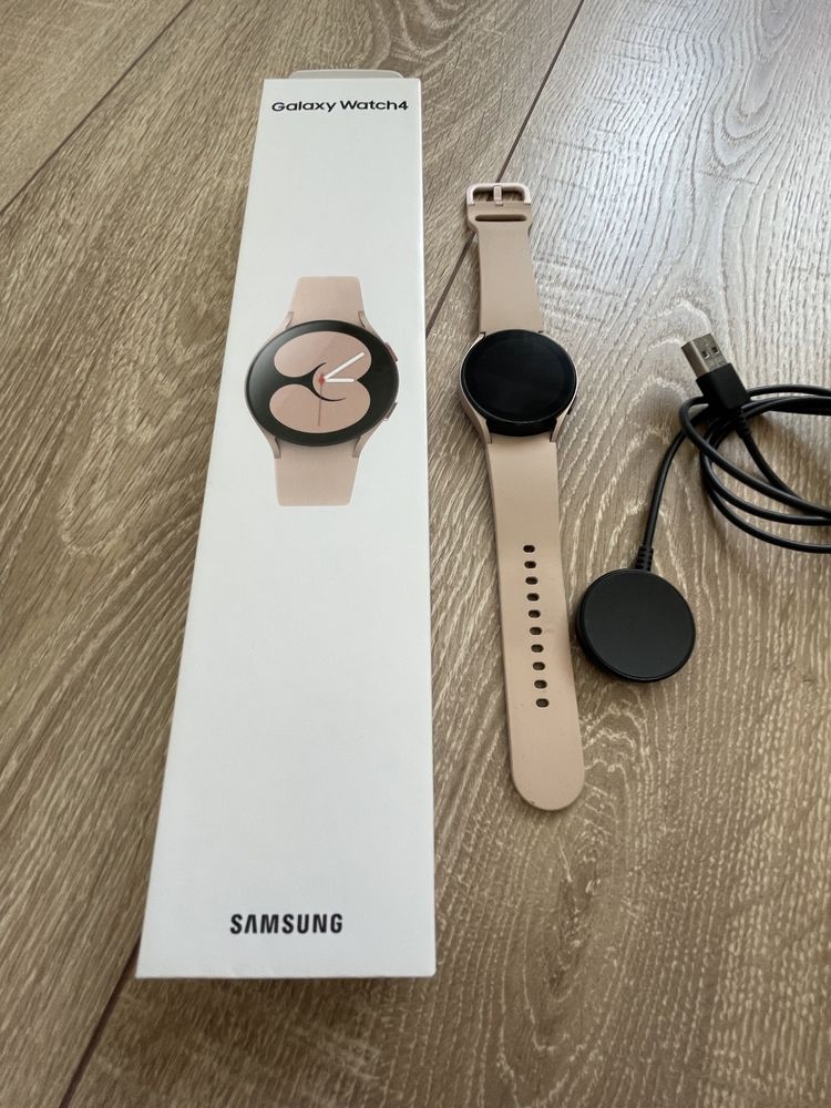 Samsung Galaxy Watch 4