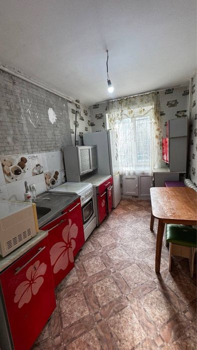 Продам квартиру Ташенова 76