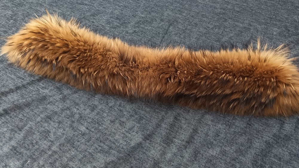 Продам меховой воротник, новый, на пуговицах