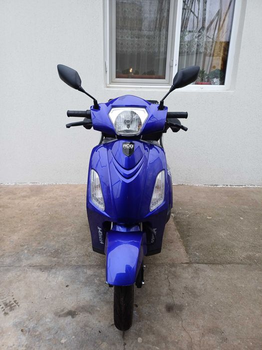De Vanzare Triciclu Electric Rdb-A-Klass