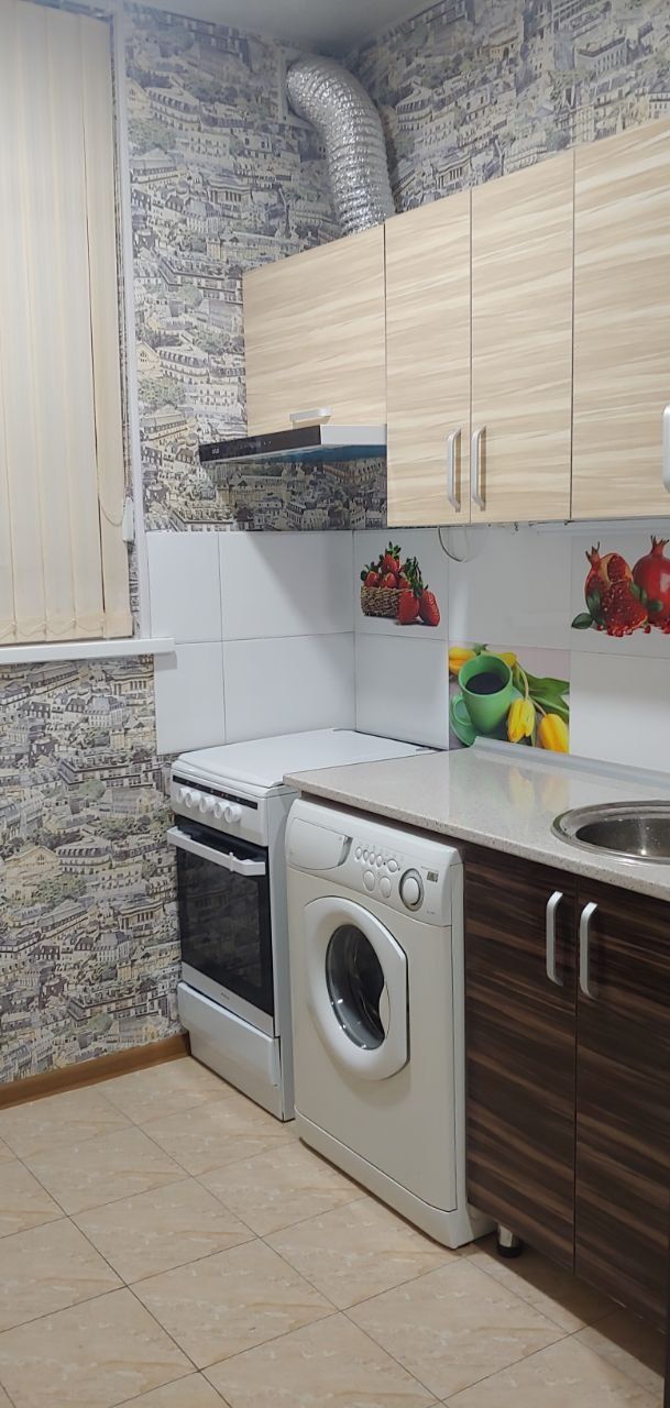 Качество, проверенное временем! Продам 2/2/4, кирпич. Бадамзар. Своя!