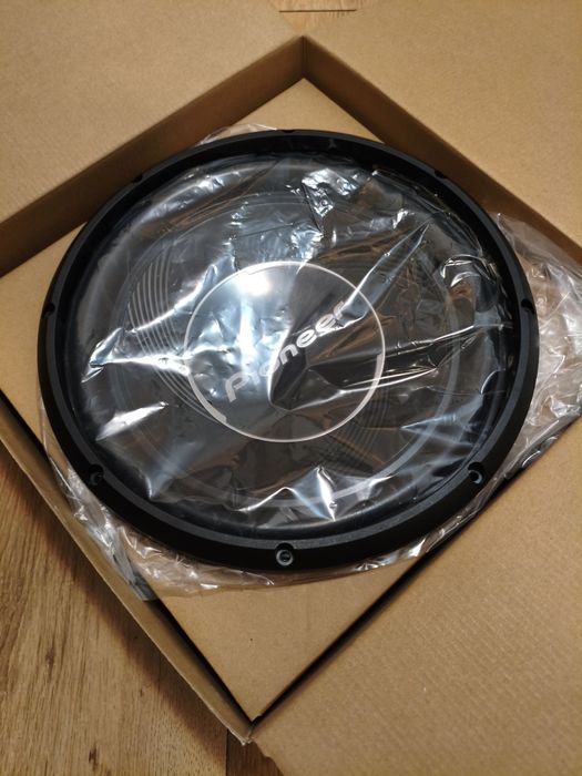 Бас говорител Pionner  12" 30см.