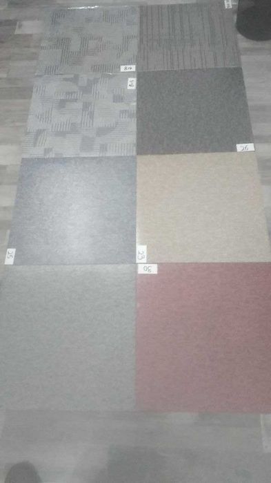 Самоклеящаяся ковровая плитка из ПВХ