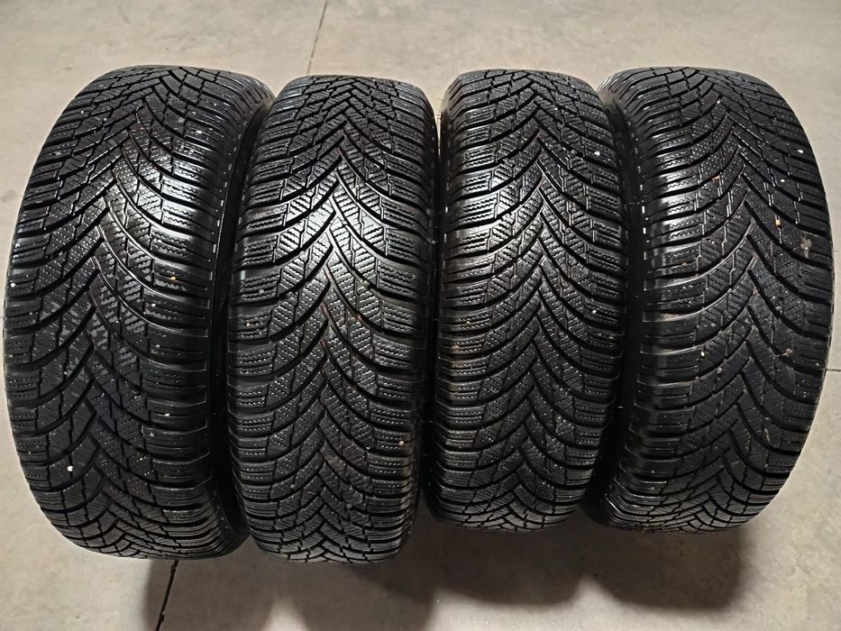 Зимни гуми   195/65/15 ; 205/55/16 ; 215/65/16 C ; 245/50/18