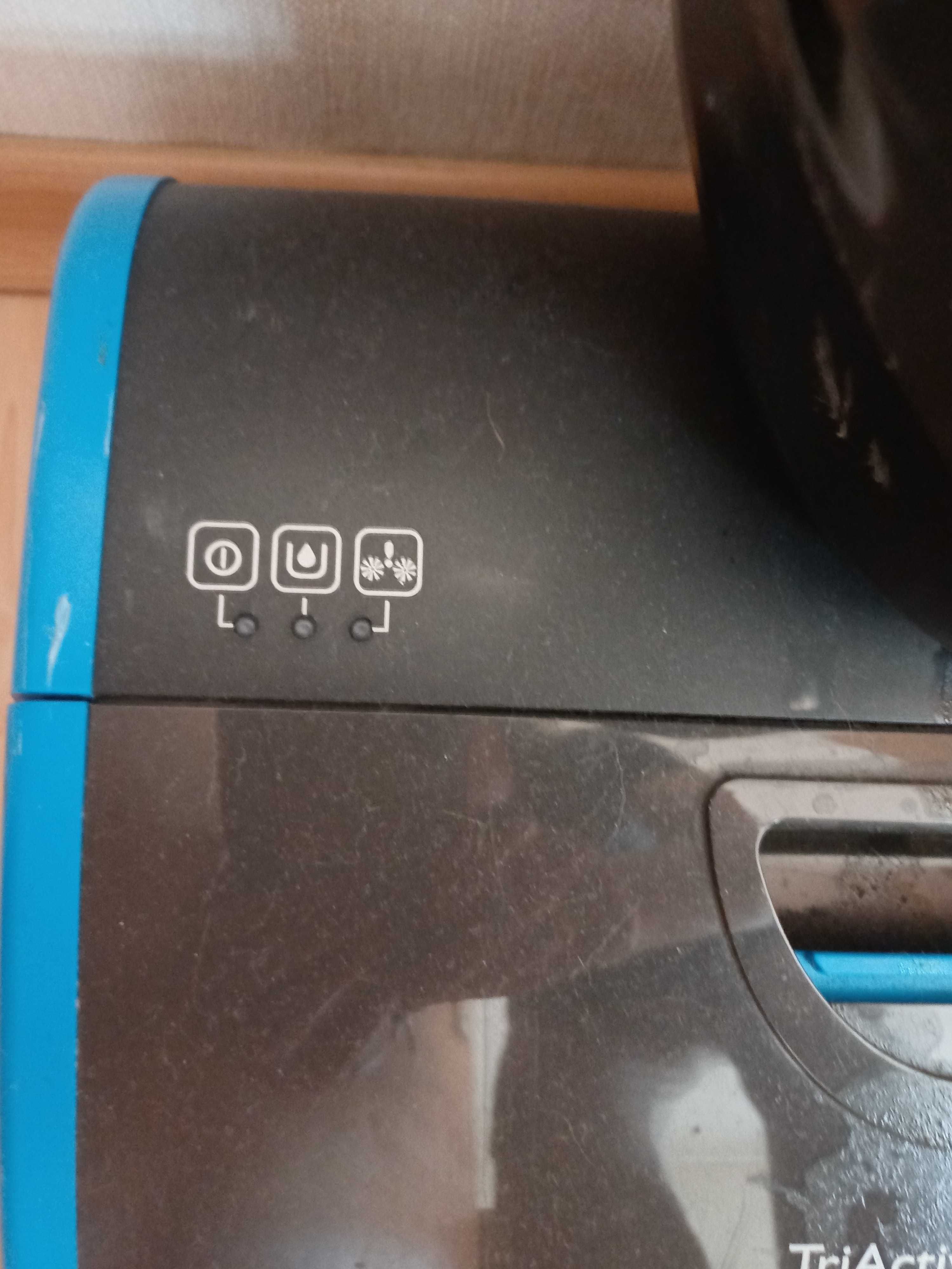 Philips 3 в 1 -просмукачка и подочистачка