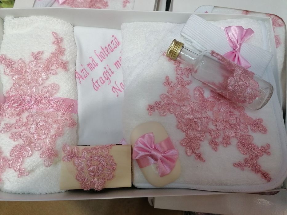 Trusouri botez realizate in atelierul nostru