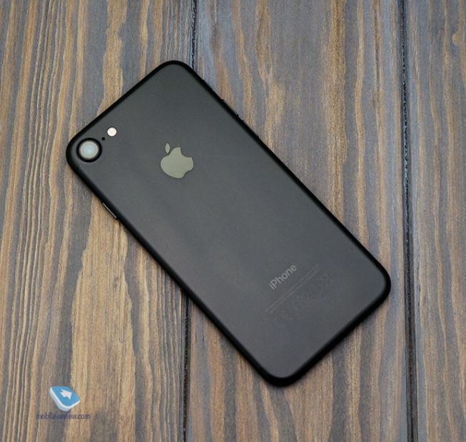 iPhone 7  256 гб