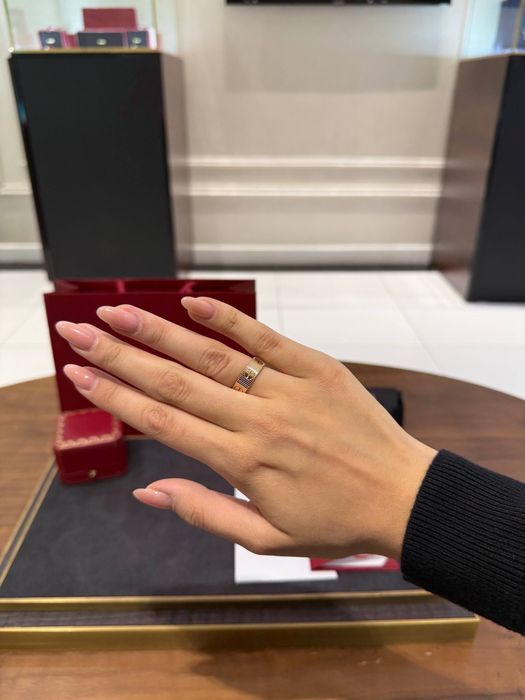 NEW Кольцо Cartier unlimited ring