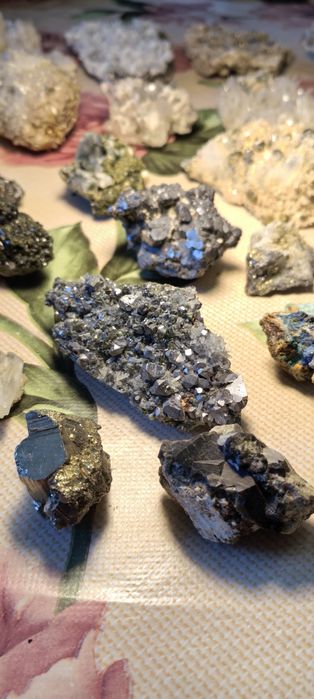 Минерали и Кристали