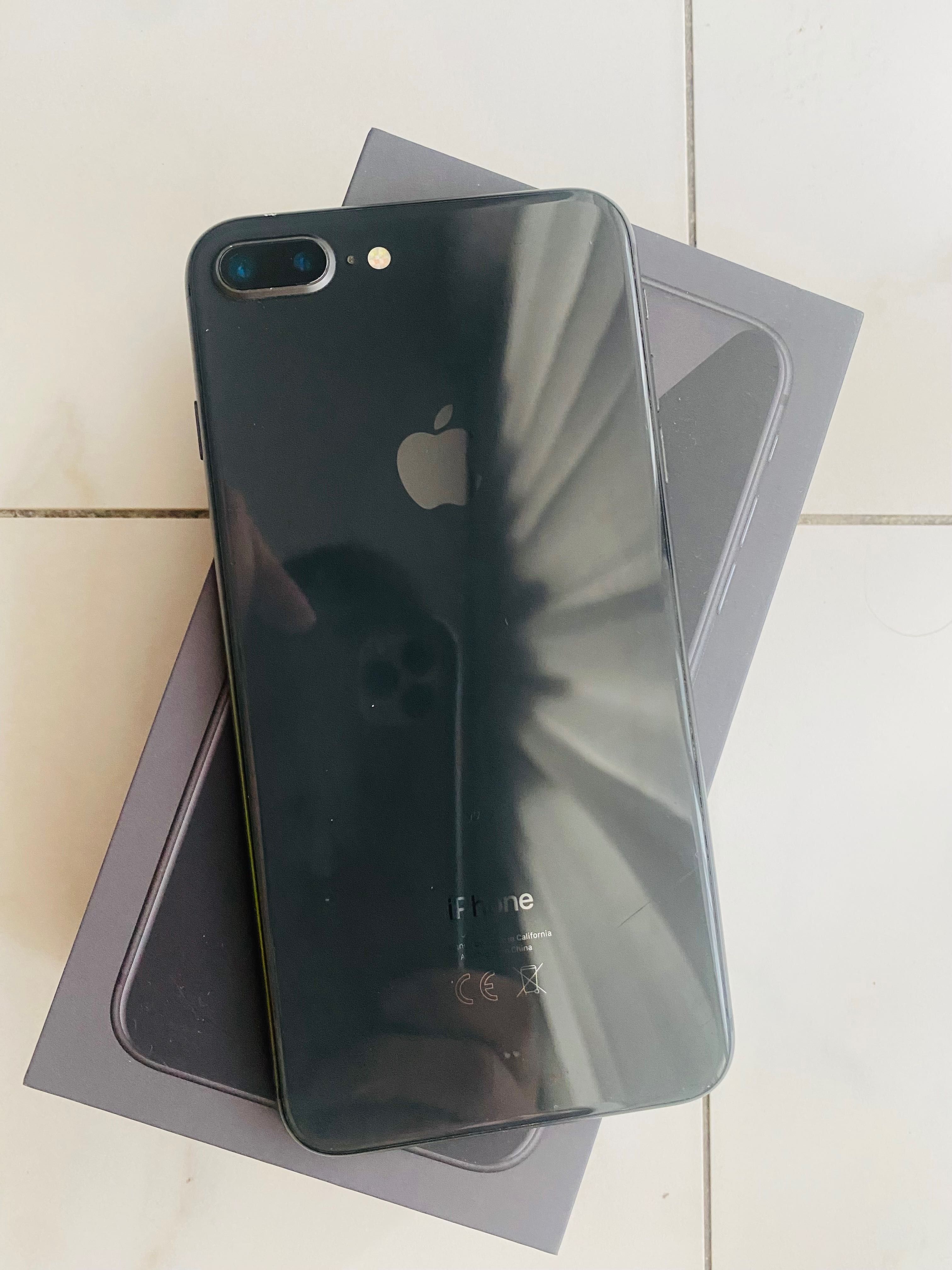 De vanzare Iphone 8 plus